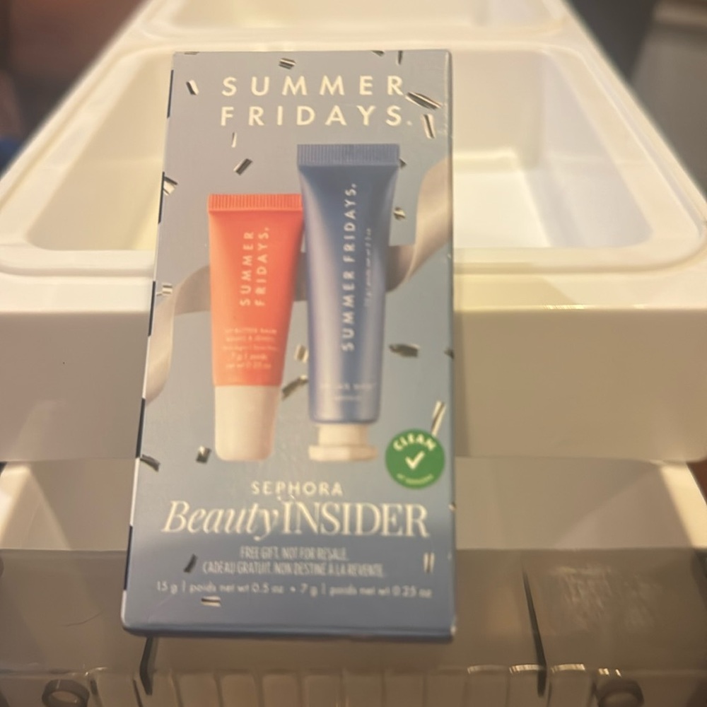 Summer Fridays Beauty Insider Set